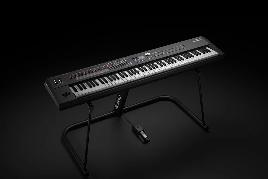 Roland RD-2000